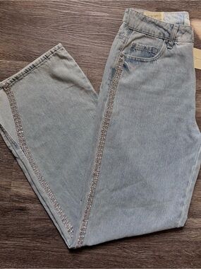 Women's Light Wash Jeans with Side Rhinestone Trim